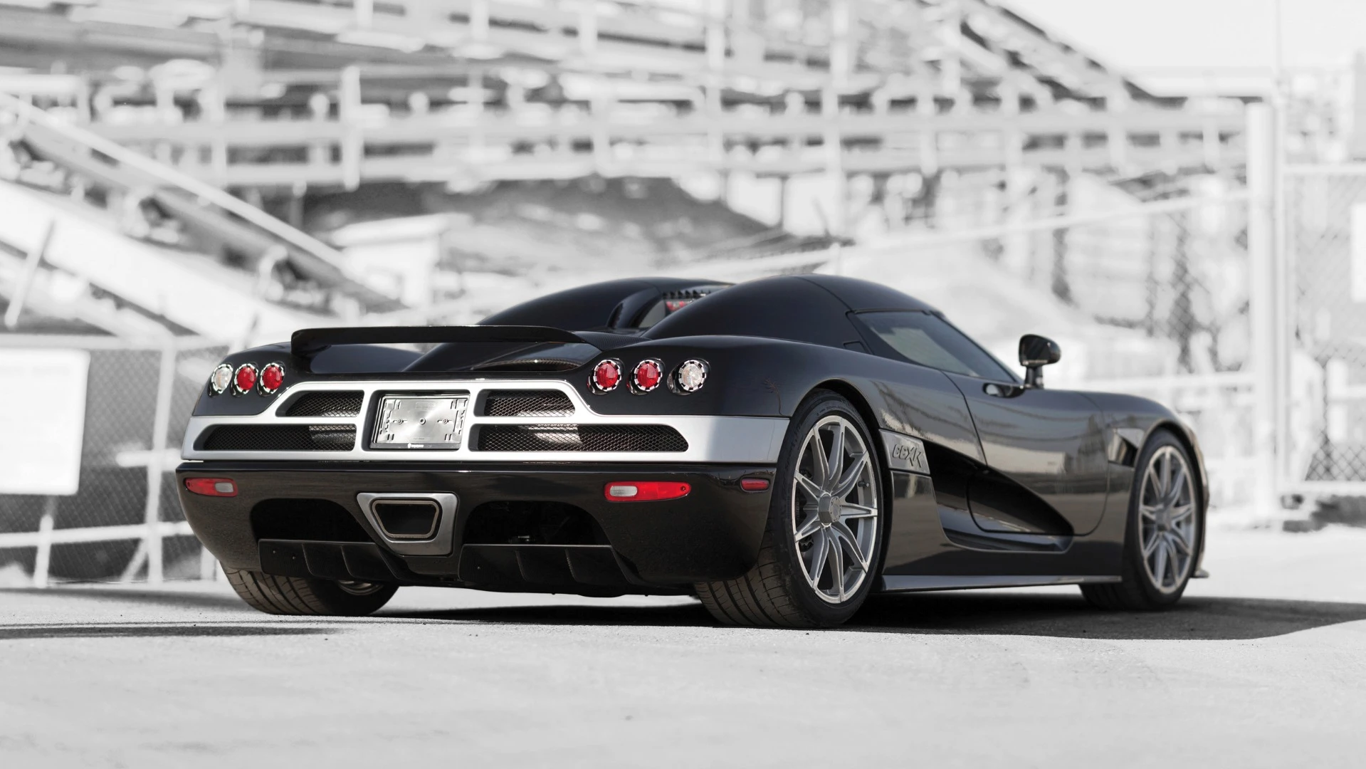 Lot 122 was a 2008 Koenigsegg CCXR. It was expected to sell for between $900,000 and $1,300,000 and sold for $825,000. As it was the first of this model to appear at auction, it set an inaugural world model record.