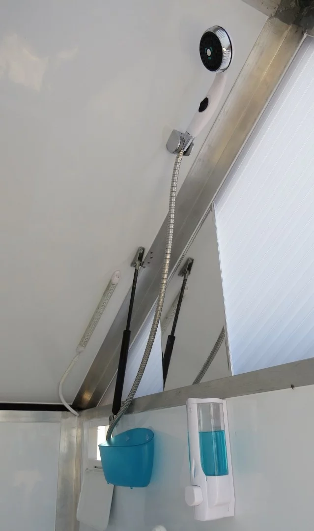 The Bath2Go definitely doesn't look like a winter-ready solution