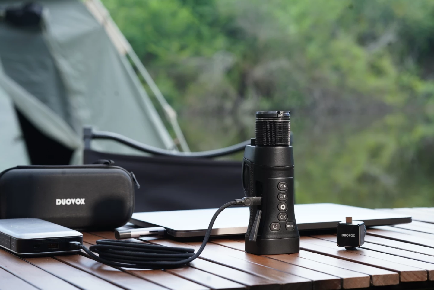 The Duovox Ultra Pro can stream live footage over Wi-Fi or transfer via USB-C