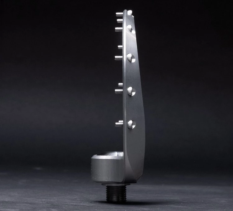 The Pendulum's platform is offset from the center of the axle by 6 mm