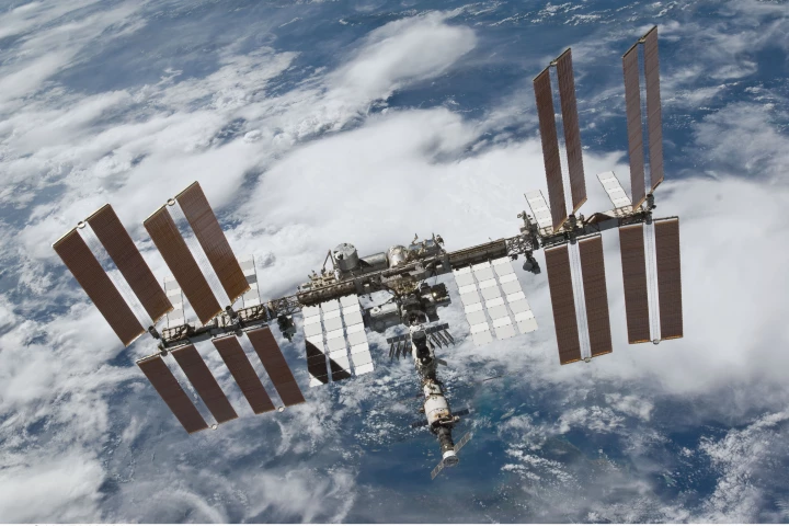 Stays on the International Space Station affect astronaut physiology in many ways