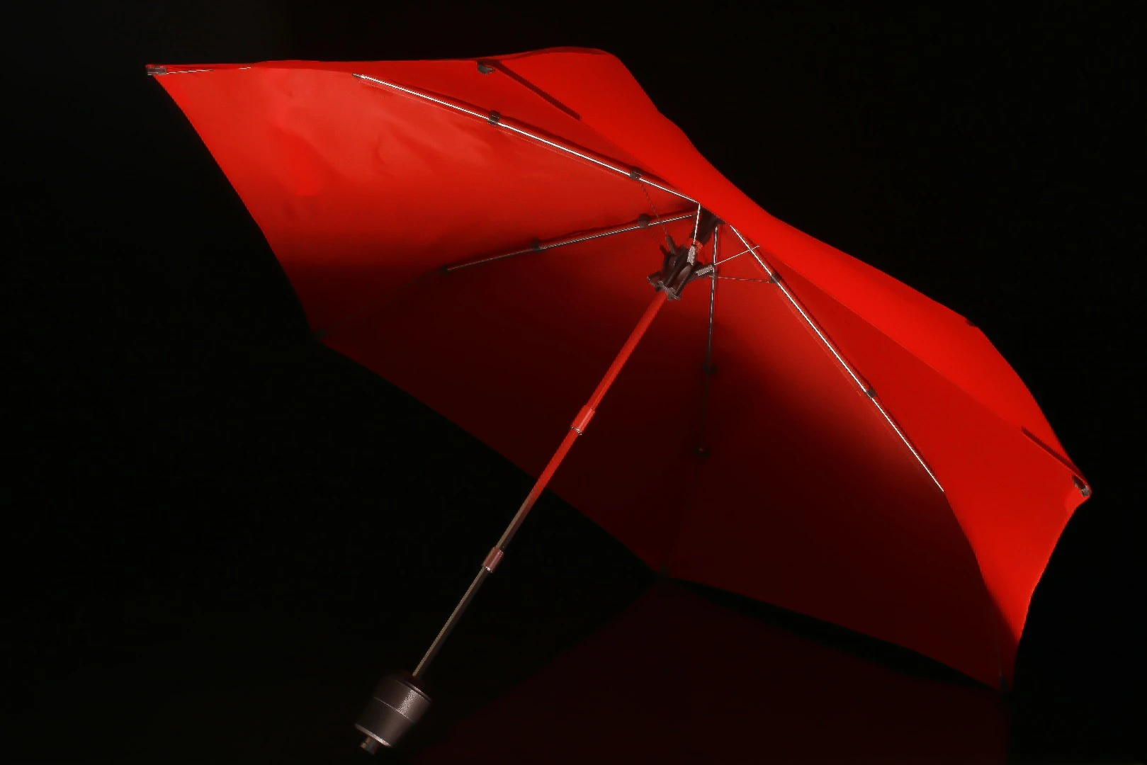 The Cypress Umbrella also has interchangeable canvases
