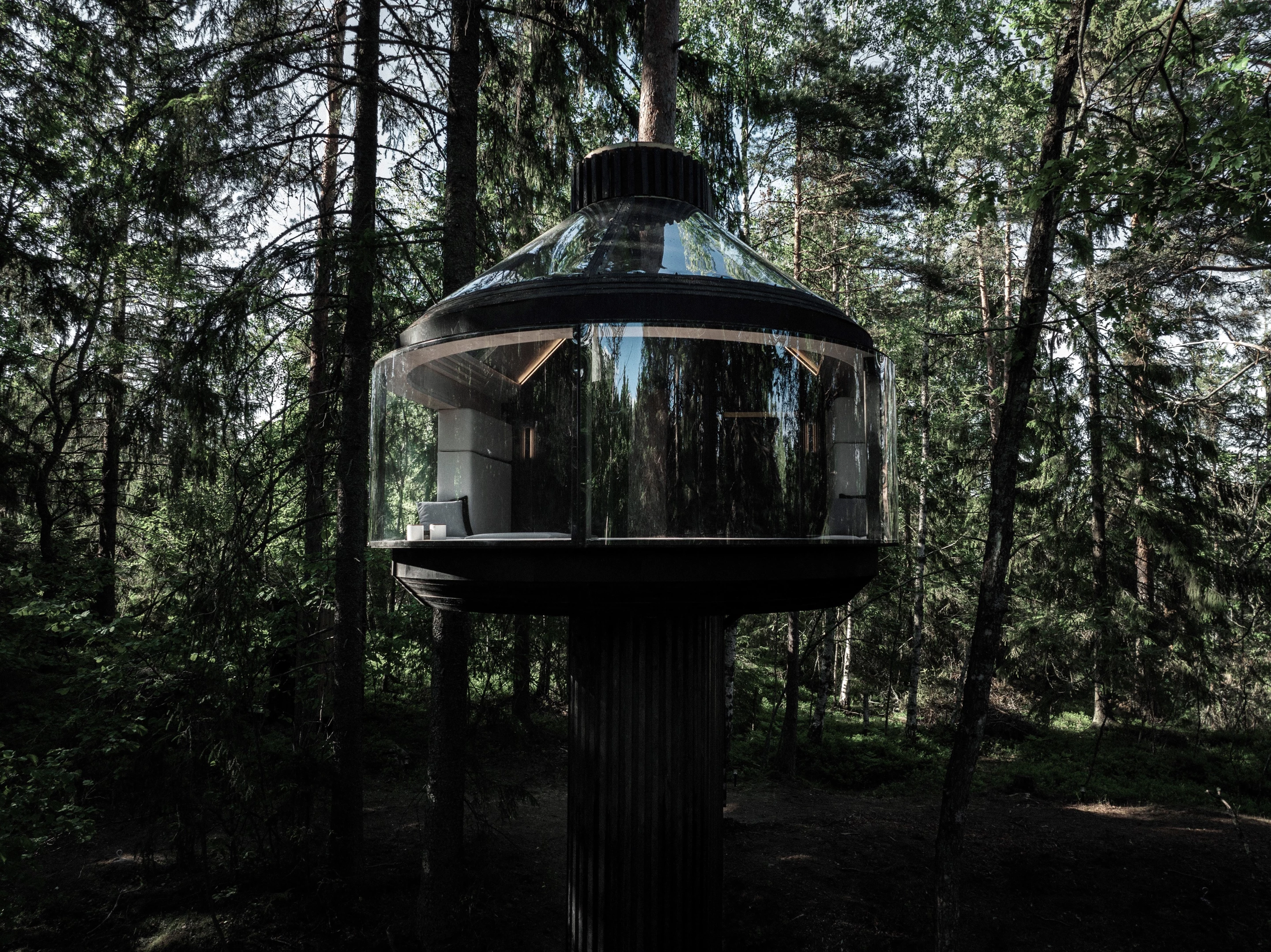 The Koja is installed in a Finnish forest at a height of 6 m (19.6 ft) above the ground