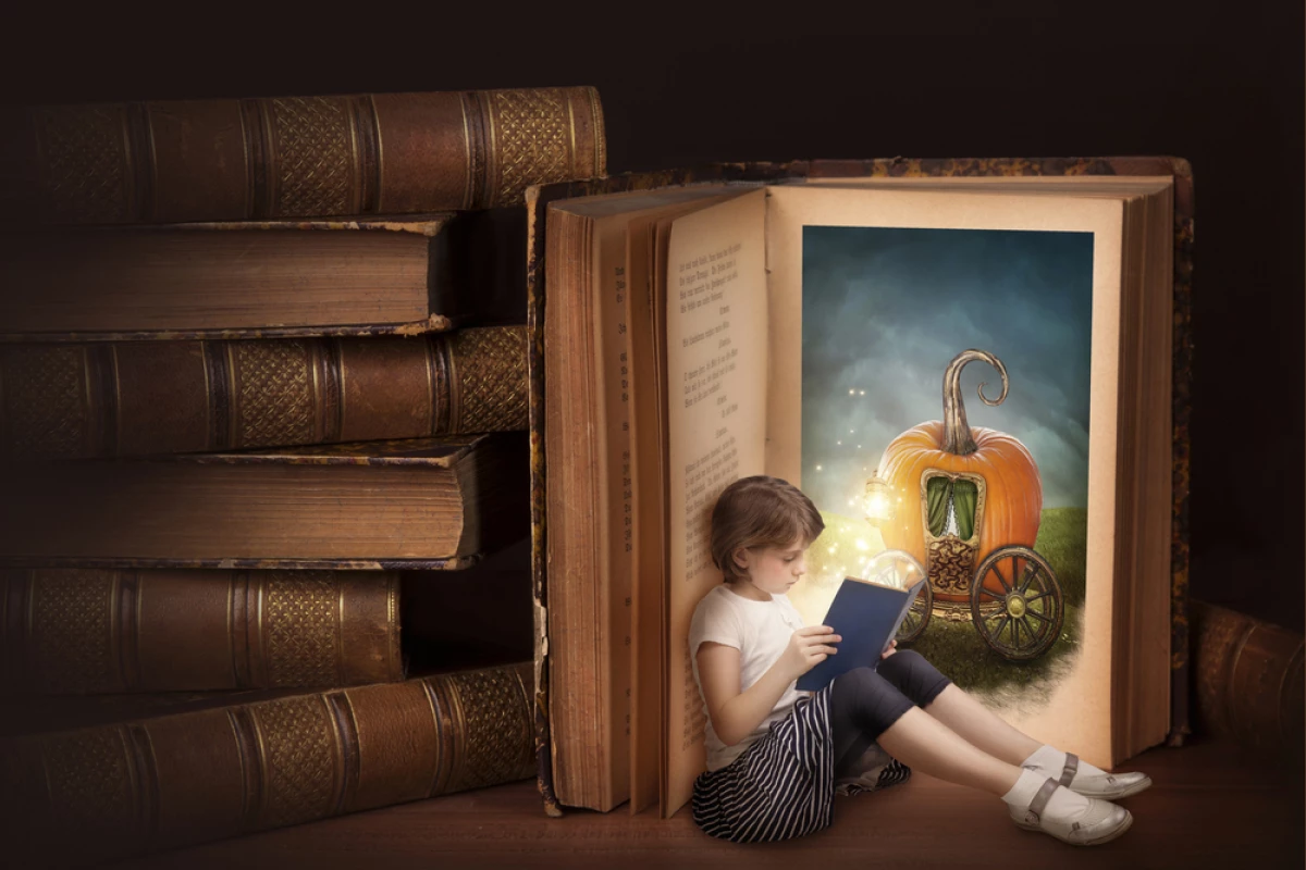 Is reading a book like living the story? (Image: Shutterstock)