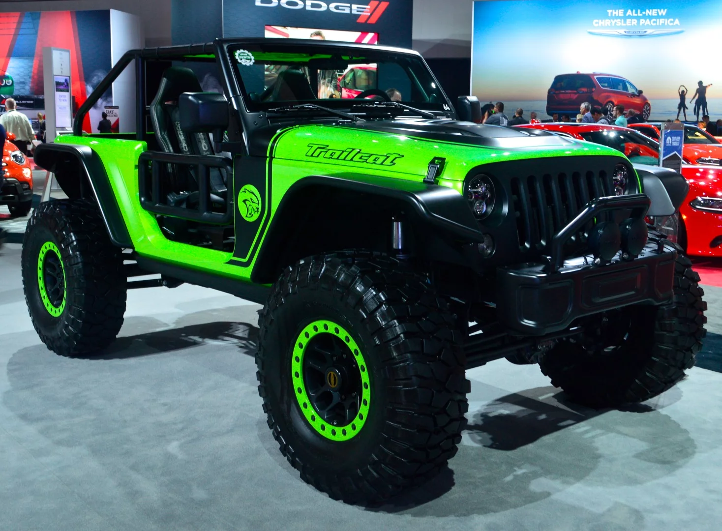 Jeep Trailcat at the 2016 LA Auto Show