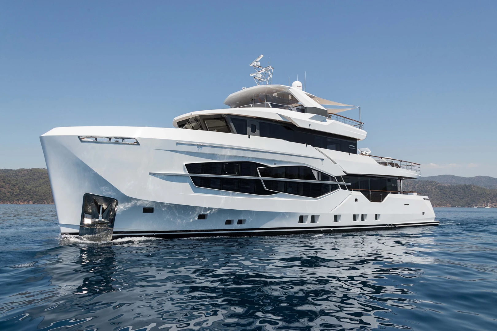The 32XP explorer was specifically built to drastically reduce noise and vibration