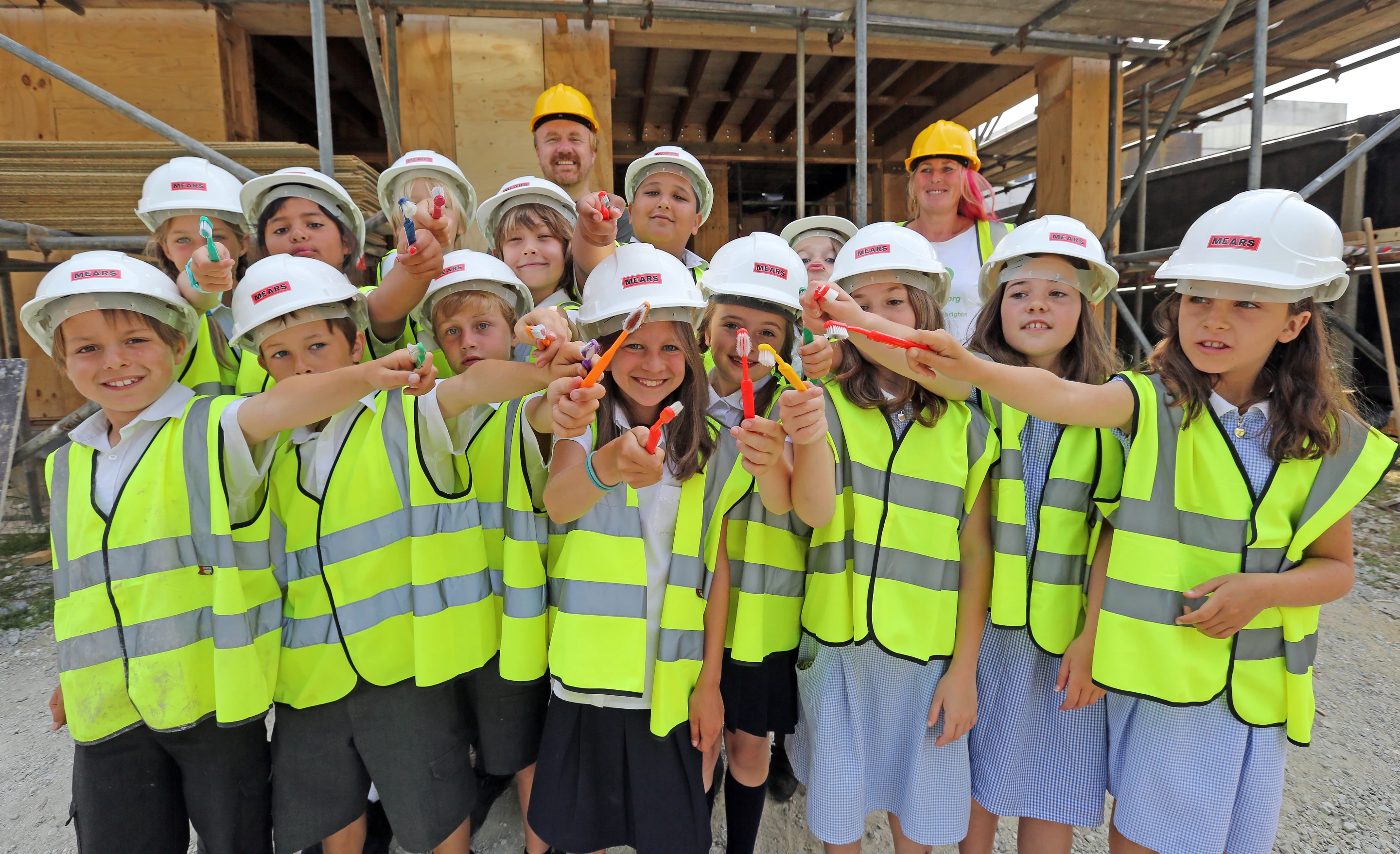 Some 253 students and apprentices were involved in the building of the house (Photo: BBM)