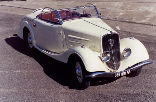 The Peugeot 401 Eclipse