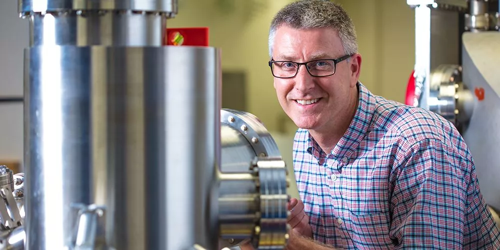 University of Arkansas physics professor Paul Thibado led the research