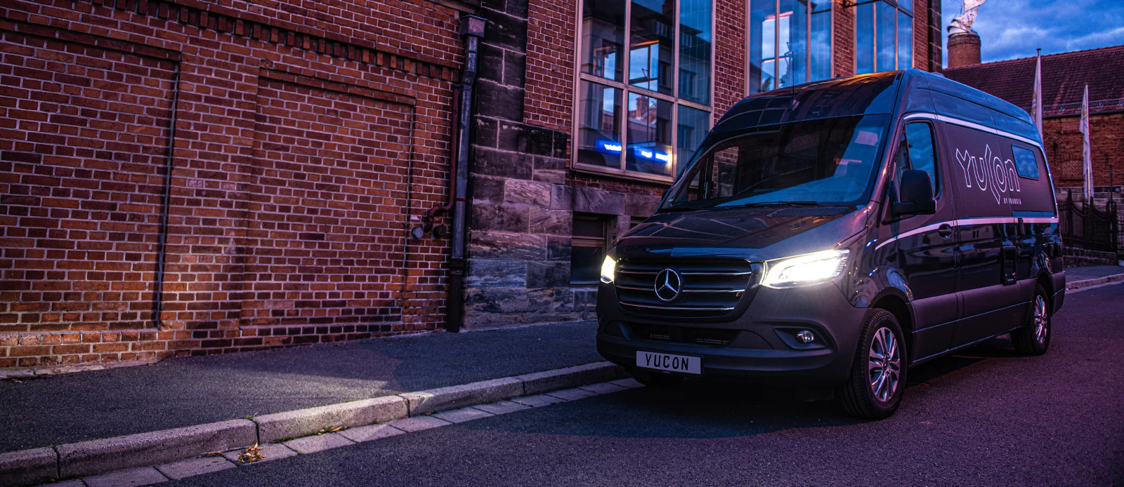 The Frankia Yucon 6.0 is a little better for city dwellers thanks to its shorter dimensions