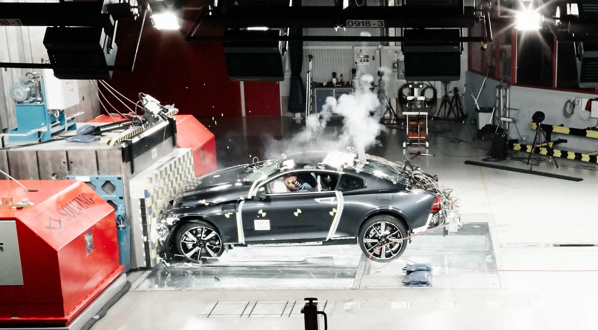 Polestar shuttled its verification prototype head-on in to a stationary barrier at 56 km/h (35 mph) to replicate the impact of a front-on collision