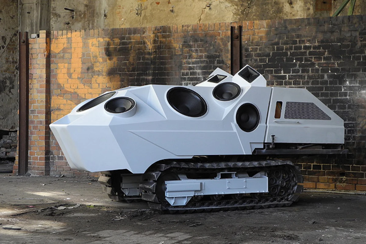 Artist Nik Nowak has converted a Japanese mini-dumper into a 'sound tank' that pumps out 4,000 watts of audio