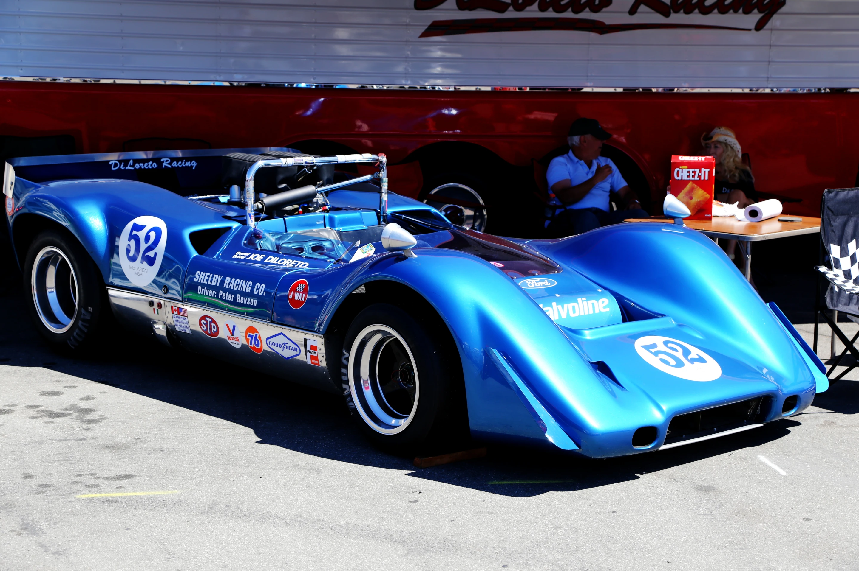 A brilliant blue 1968 McLaren M6B Can-Am racer, with various Shelby modifications, sits in the pits (Photo: Angus MacKenzie/Gizmag.com)