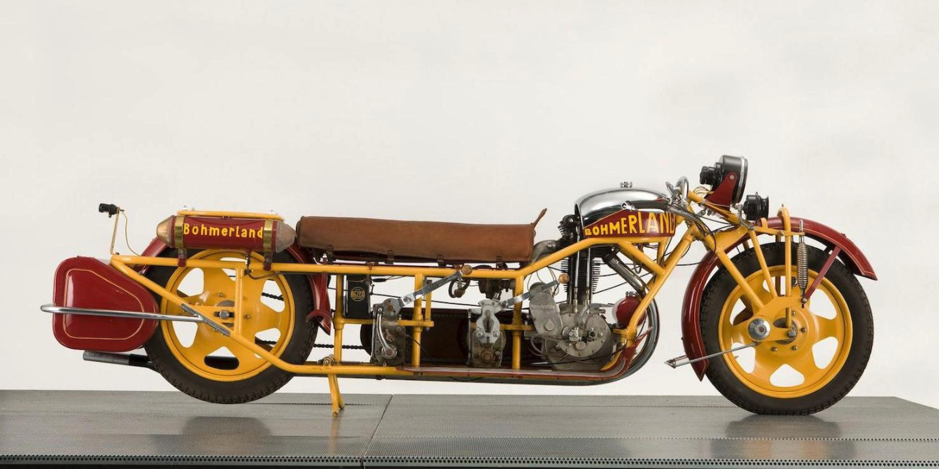 The Czech-built Böhmerland was powered by a 600cc single cylinder engine and was produced in several different versions with varying wheelbases. This bike, the Langtouren, was designed as a three-seater, and has the longest wheelbase of any motorcycle ever produced. The bike was also the first to have cast alloy wheels, and with only 30 believed to have survived from the original 3000 unit production, the price was always going to be high. in the end, it sold for $83,187 (£63,250). Auction Description
