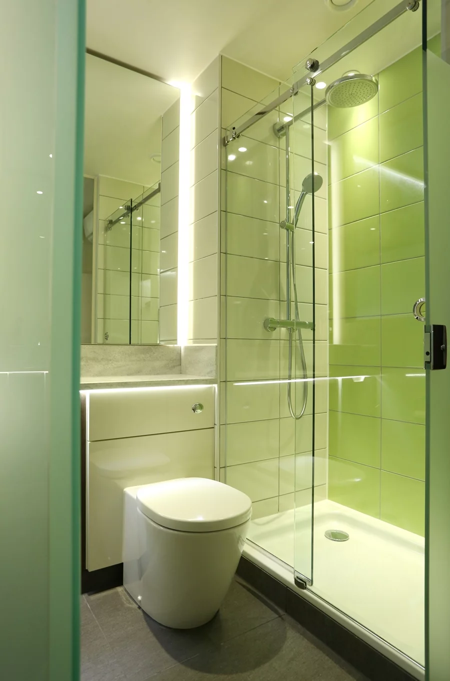 hub by Premier Inn hotel rooms feature a dual-shower ensuite bathroom