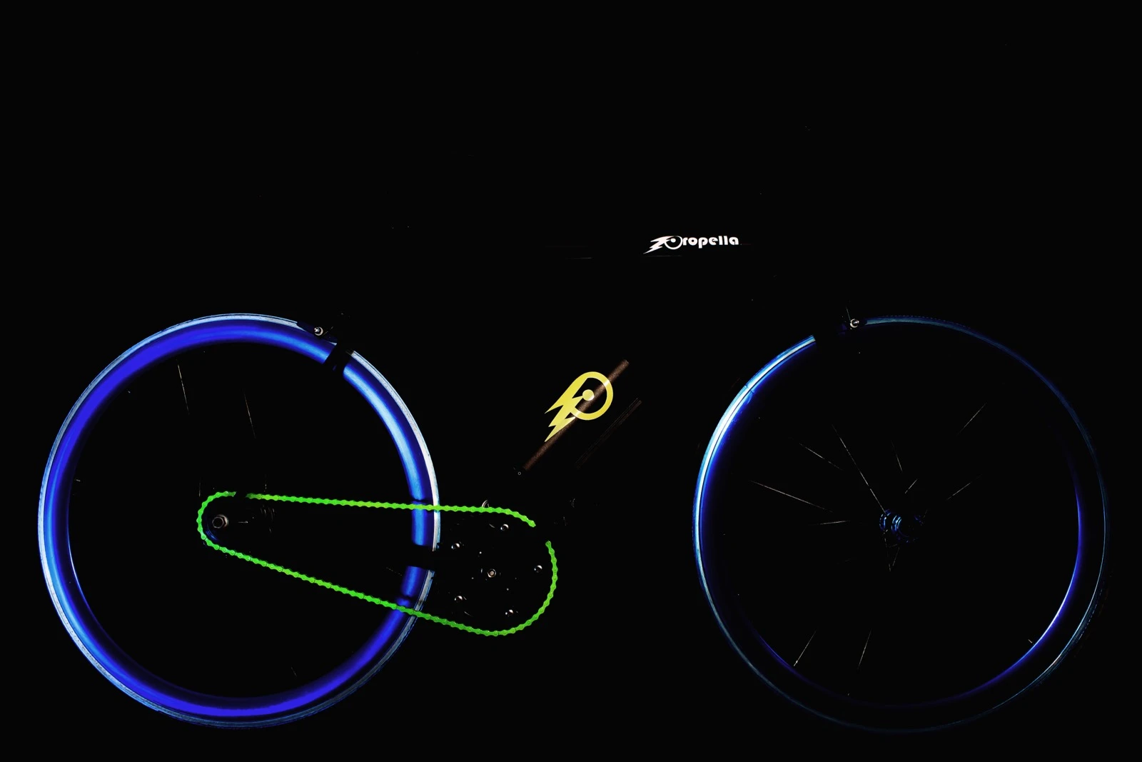 Propella updates the classic bike design with a bit of extra color