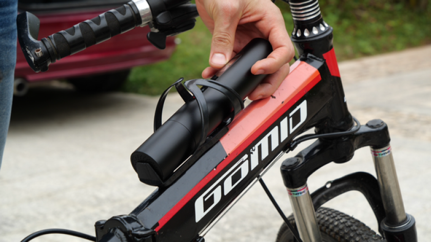 The Norshire Mini is a true go-anywhere compressor – but it could do with a dedicated bike-mount