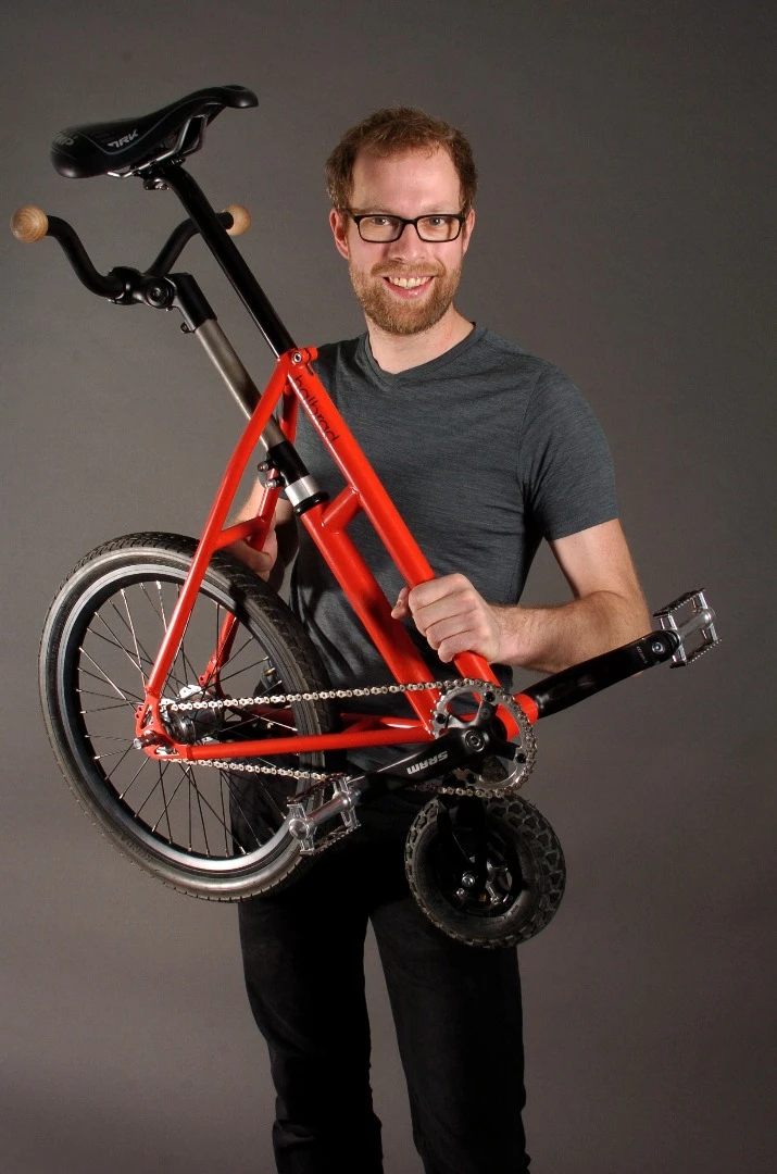 At less than 20 lb, the Halbrad is made to carry with ease