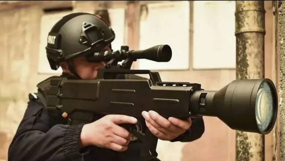 Laser guns allegedly from the Chengdu Hengan Police Equipment Manufacturing Company