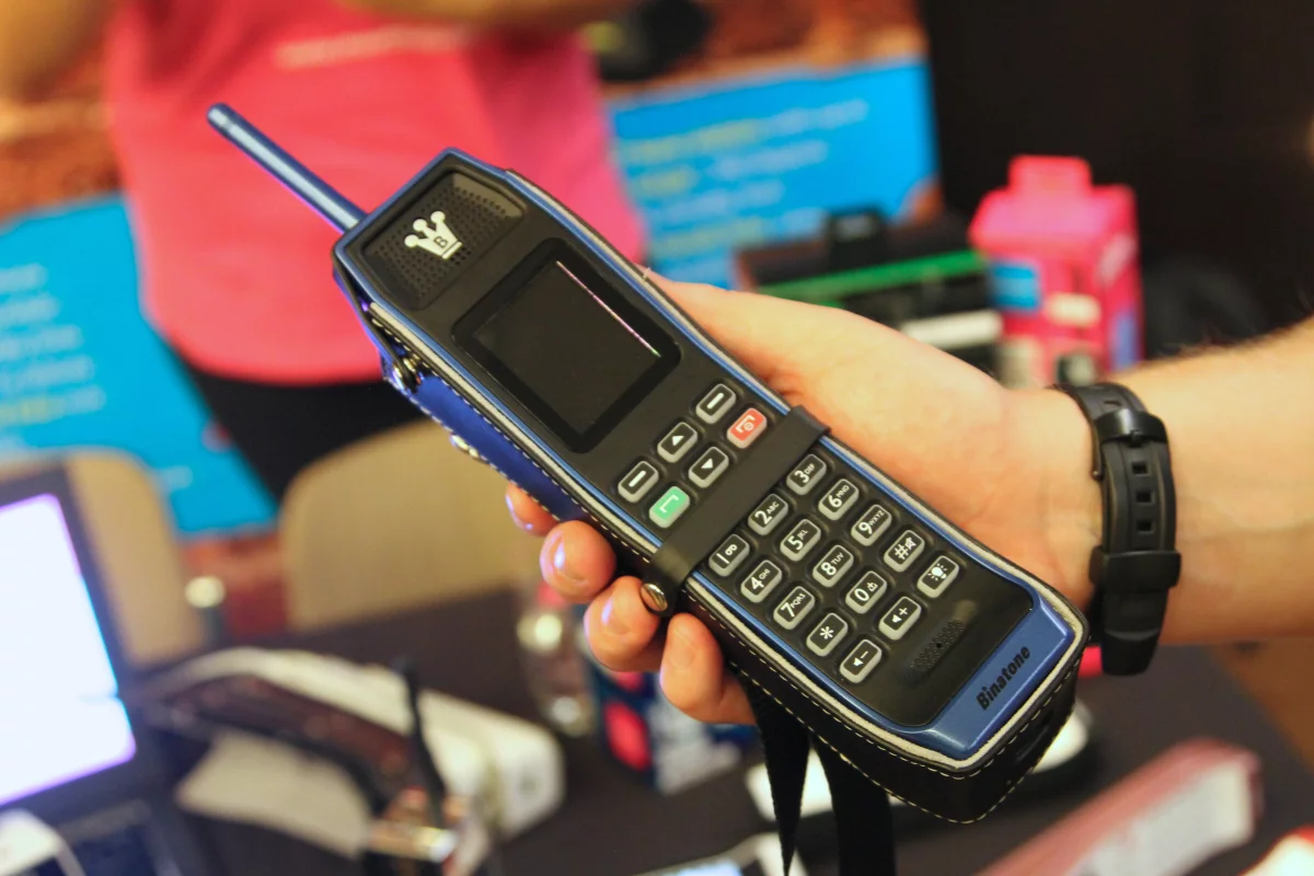 Binatone's Brick mobile phone (Photo: Gizmag)