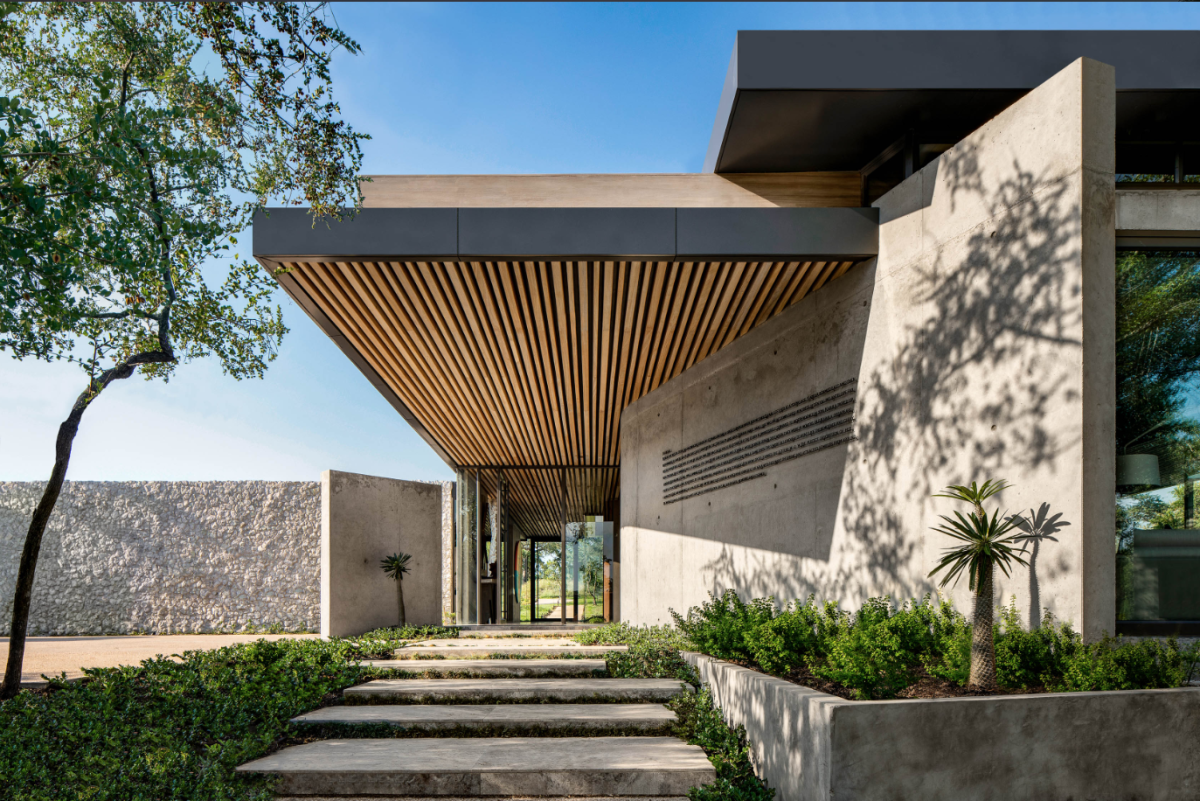 The Cheetah Plains Game Lodge by Cape Town-based studio ARRCC is located within the Sabi Sand reserve, a South African wildlife sanctuary where leopards, lions, elephants, buffalo and rhino roam freely