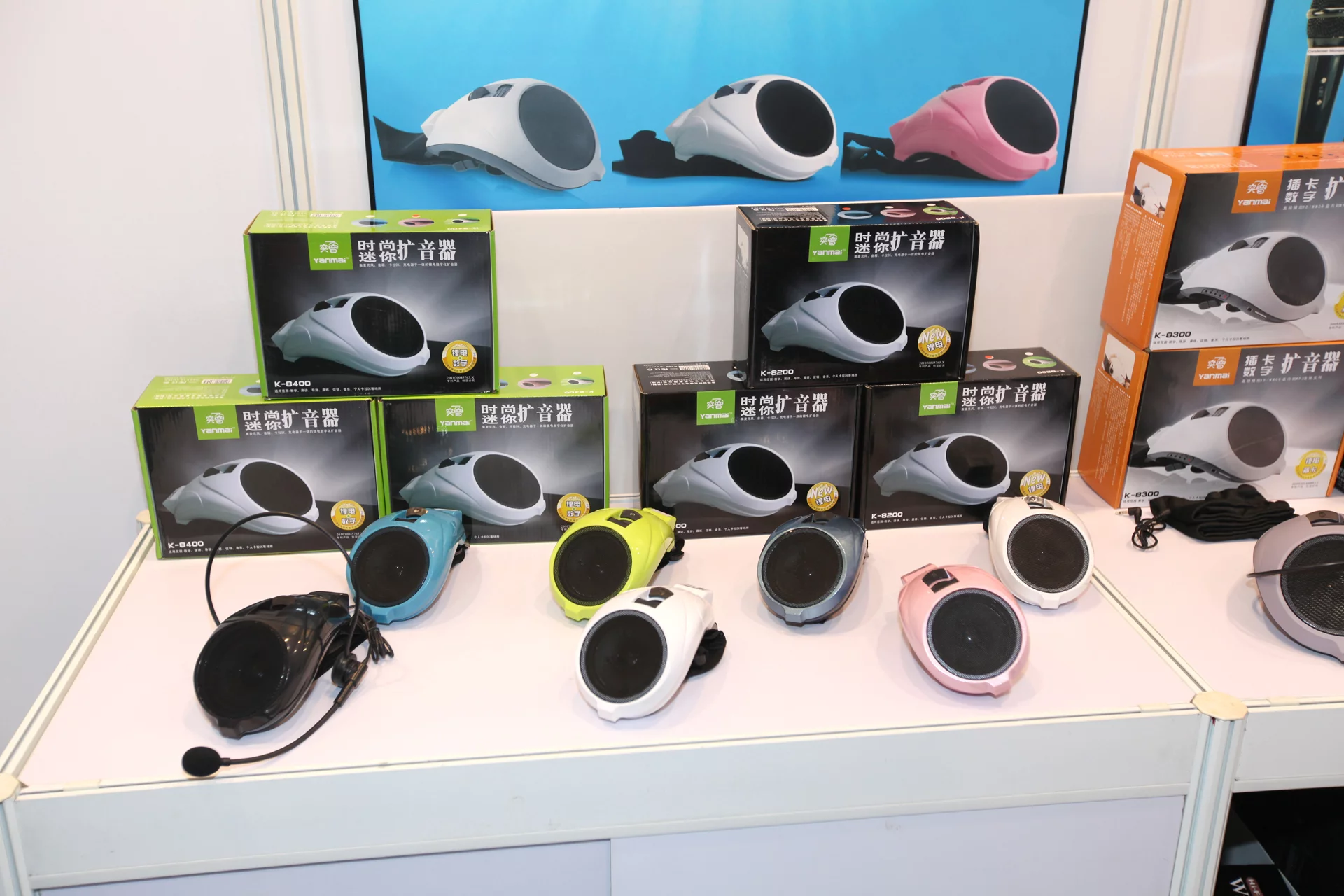 The Yanmai Waistband Amplifier is available in a massive range of colours and different spec levels