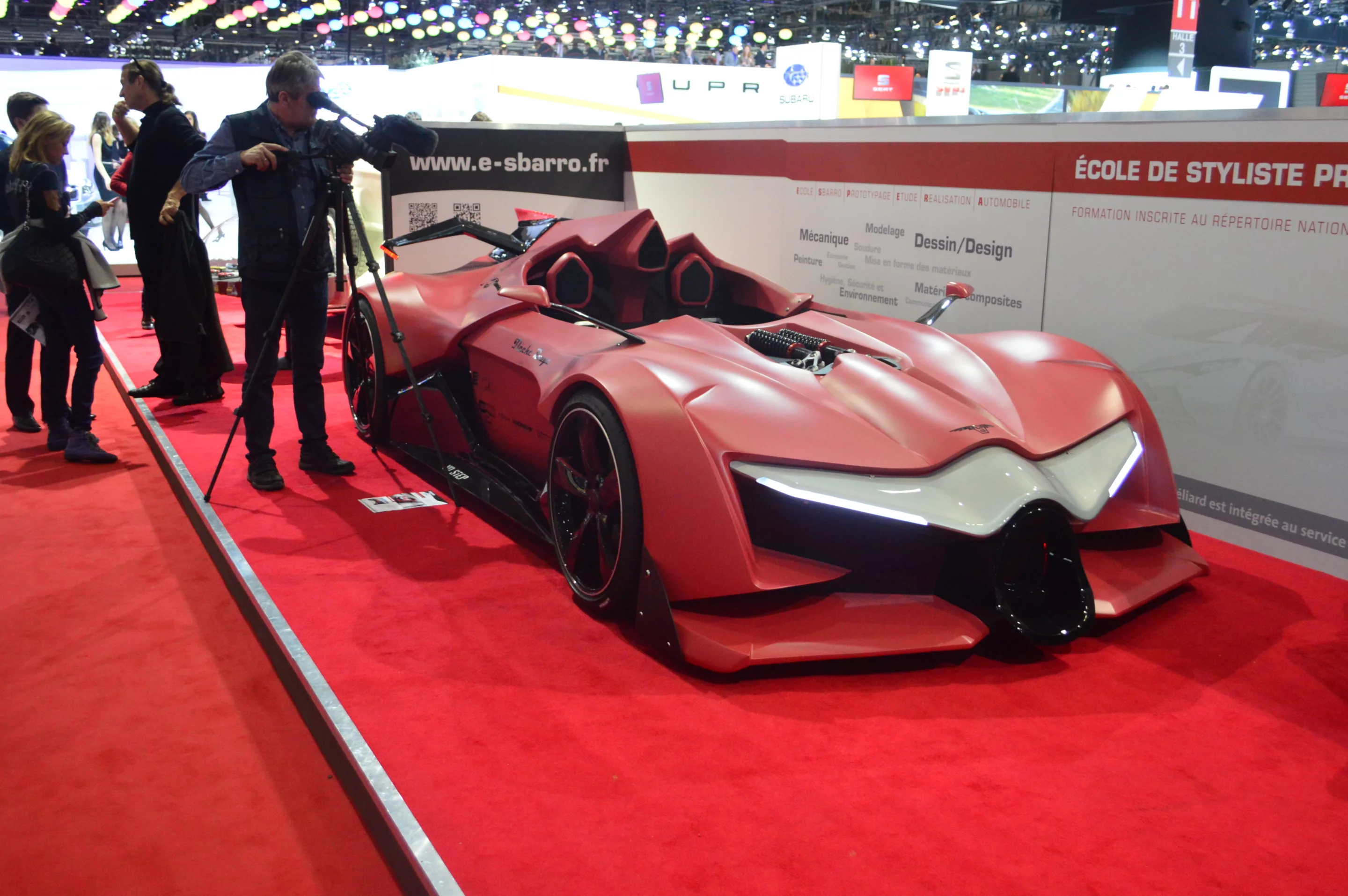 The Espera Sbarro Fleche Rouge was a 2012-13 project created by a team of 30 students