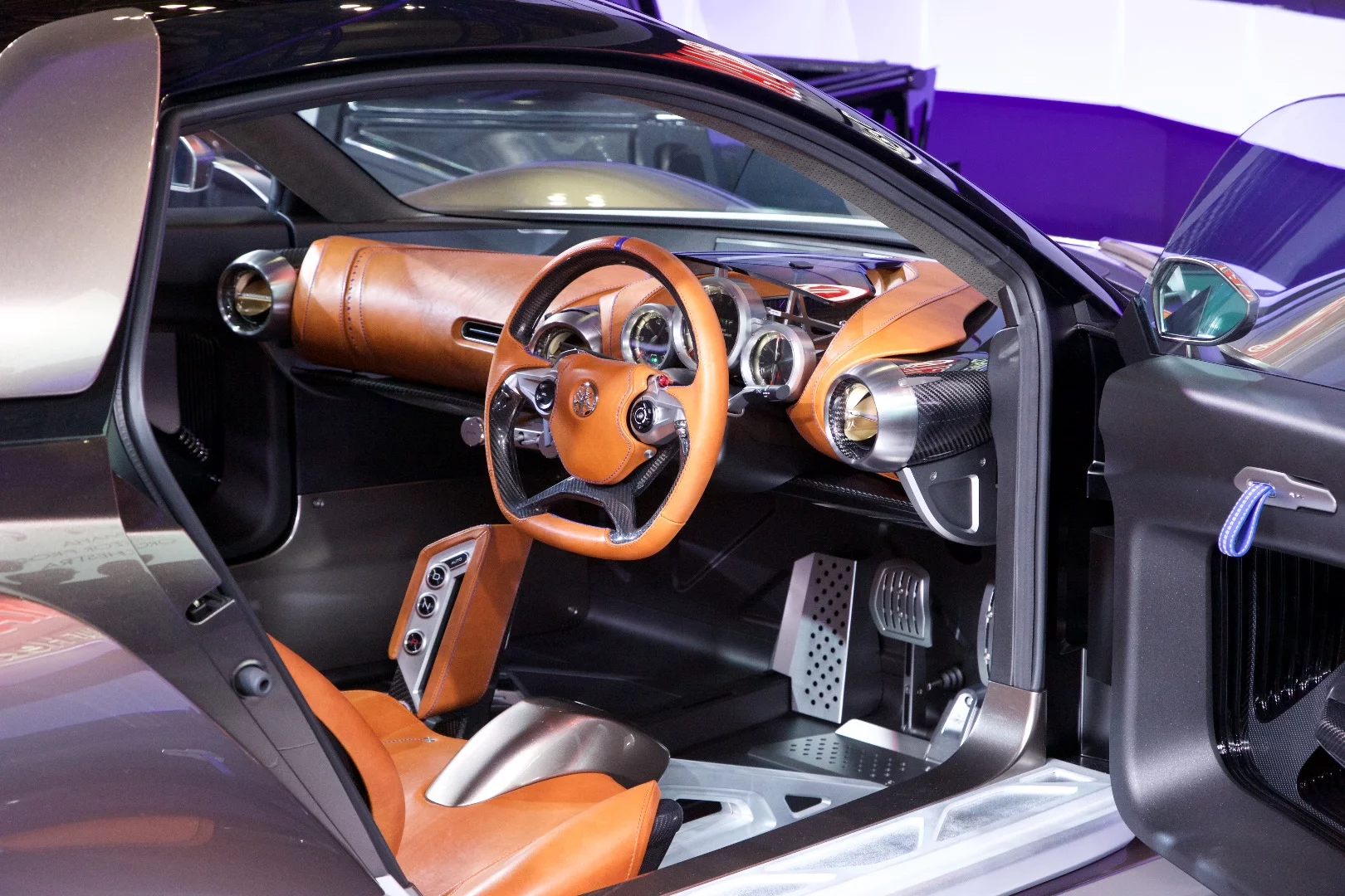 The concept's interior design is inspired by the artistic style of Elementarism