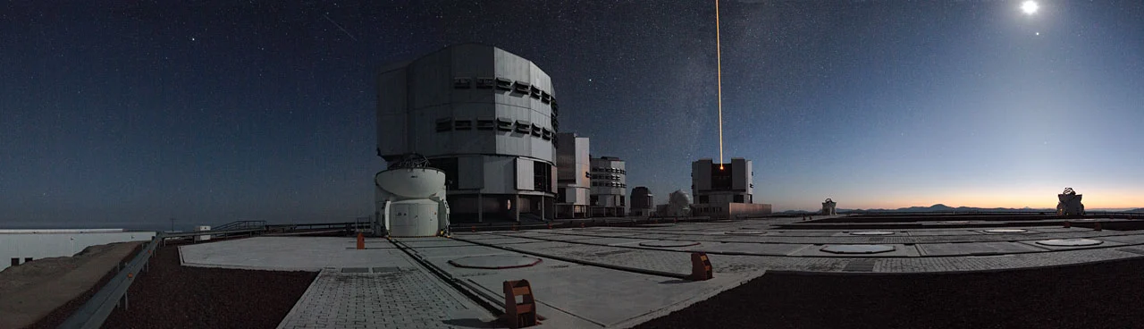 The VLT at night