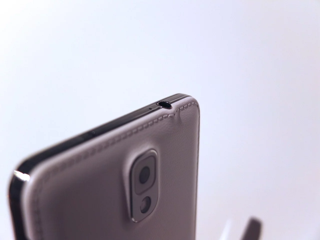 ...but it looks a little odd around the headphone jack (Photo: Gizmag)