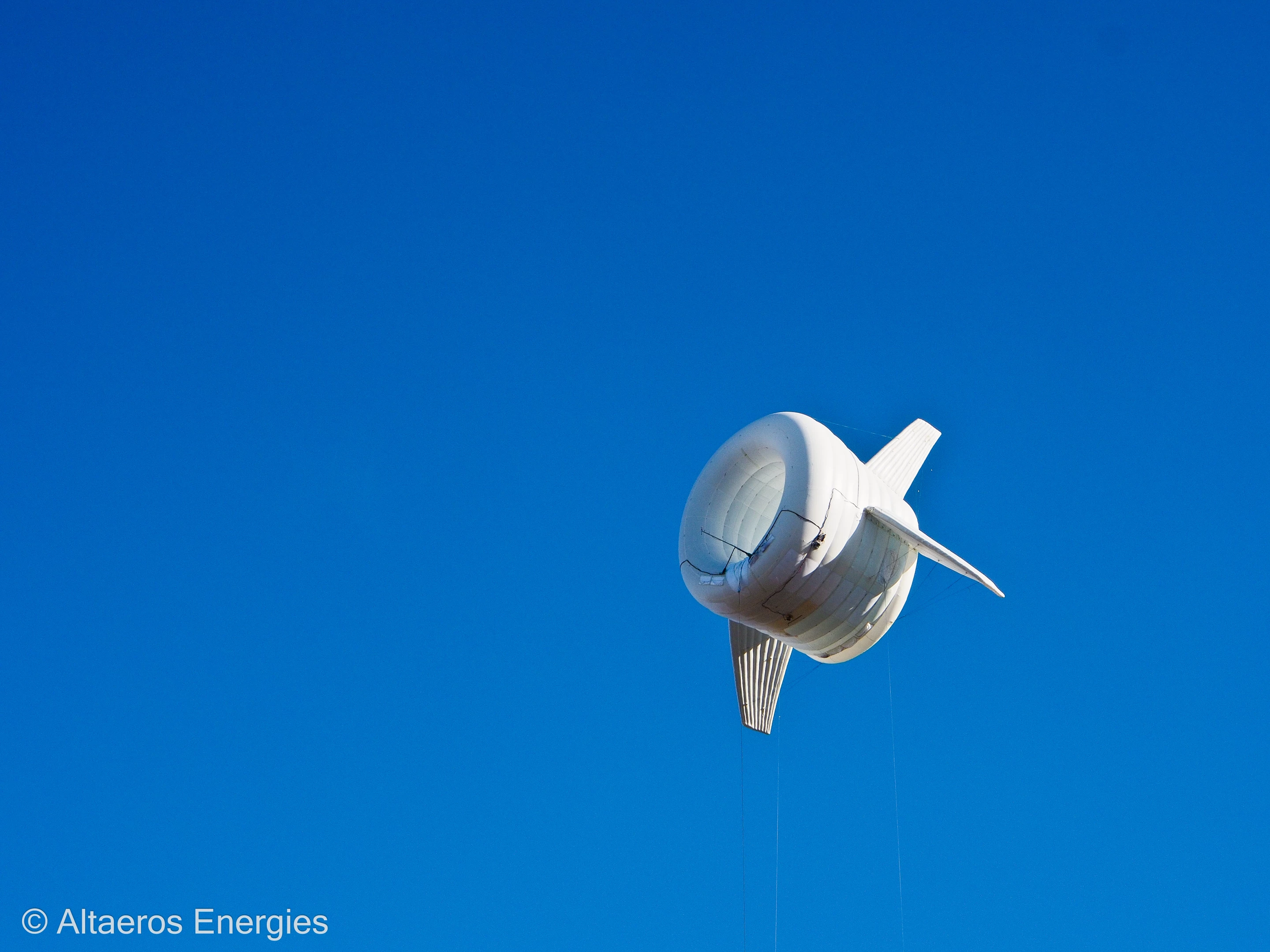The Buoyant Air Turbine, from Altaeros Energies