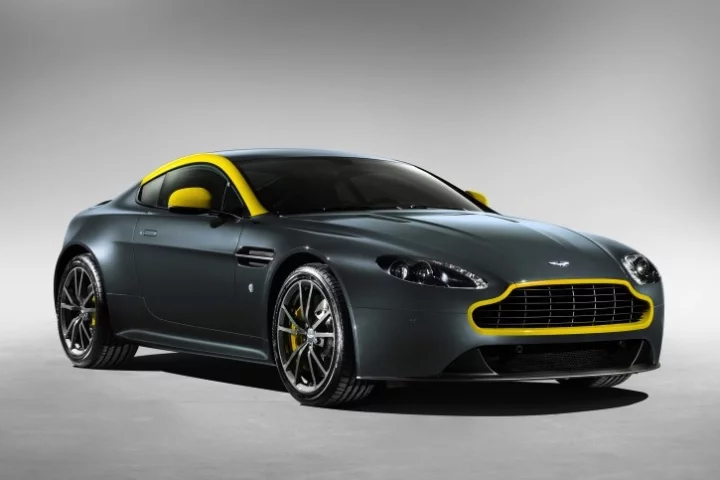 Aston Martin Vantage N430