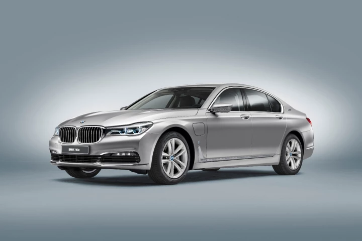 The new BMW 7 Series plug in hybrid electric vehicle (PHEV) begins with the innovative 7 Series sedan, with its lightweight bodywork