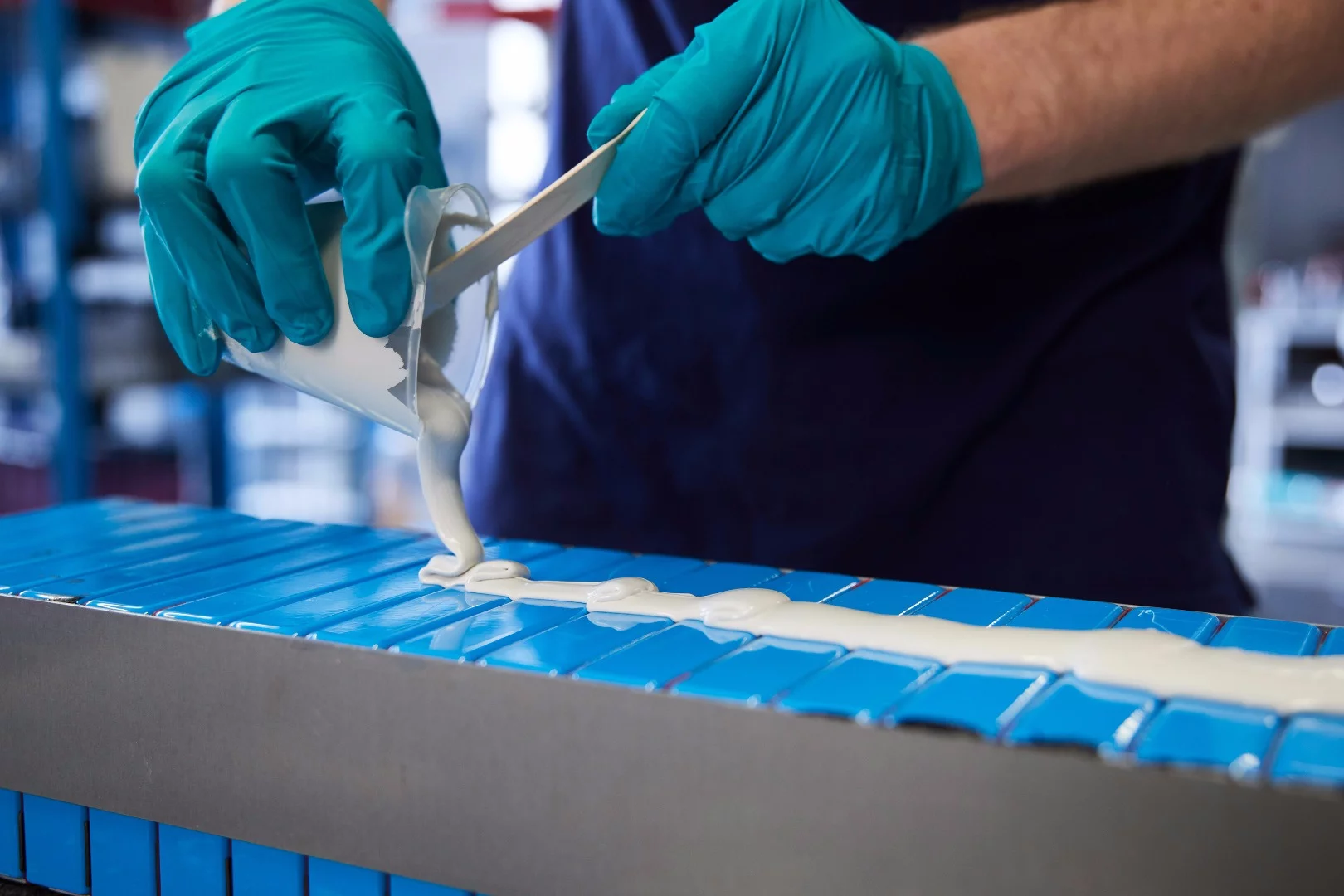 Packaging a set of Lithium cells