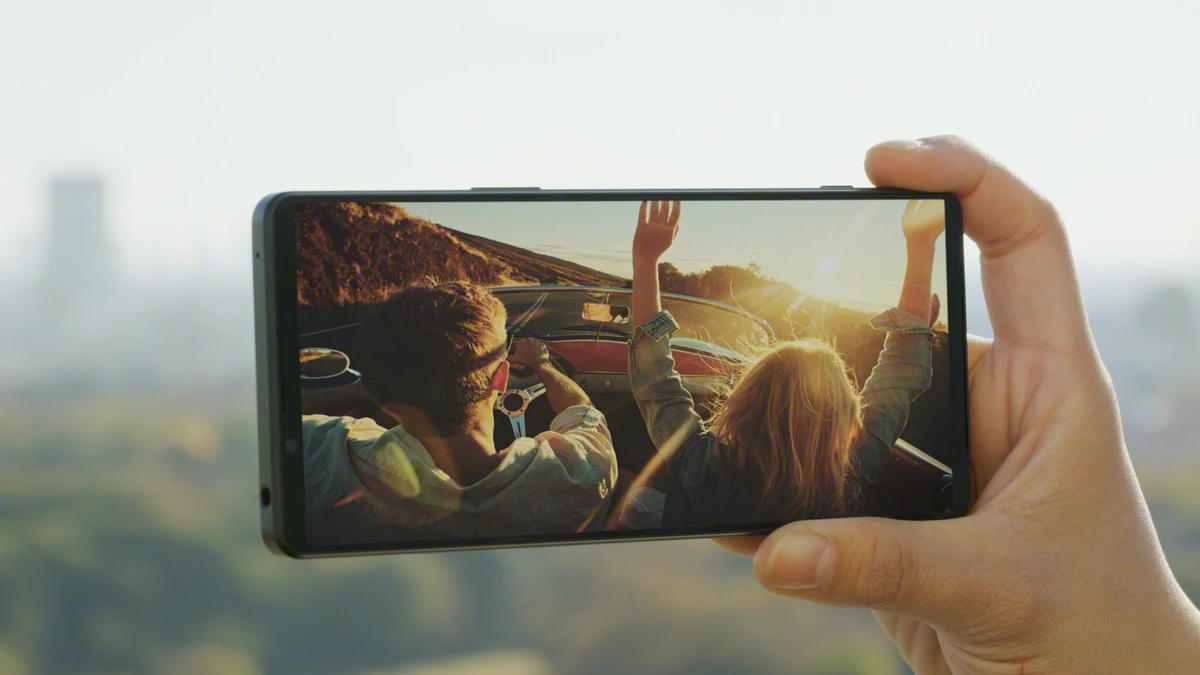 The Xperia 1 IV has a 6.5-inch OLED display at 4K UHD resolution, and comes with a refresh rate of 120 Hz