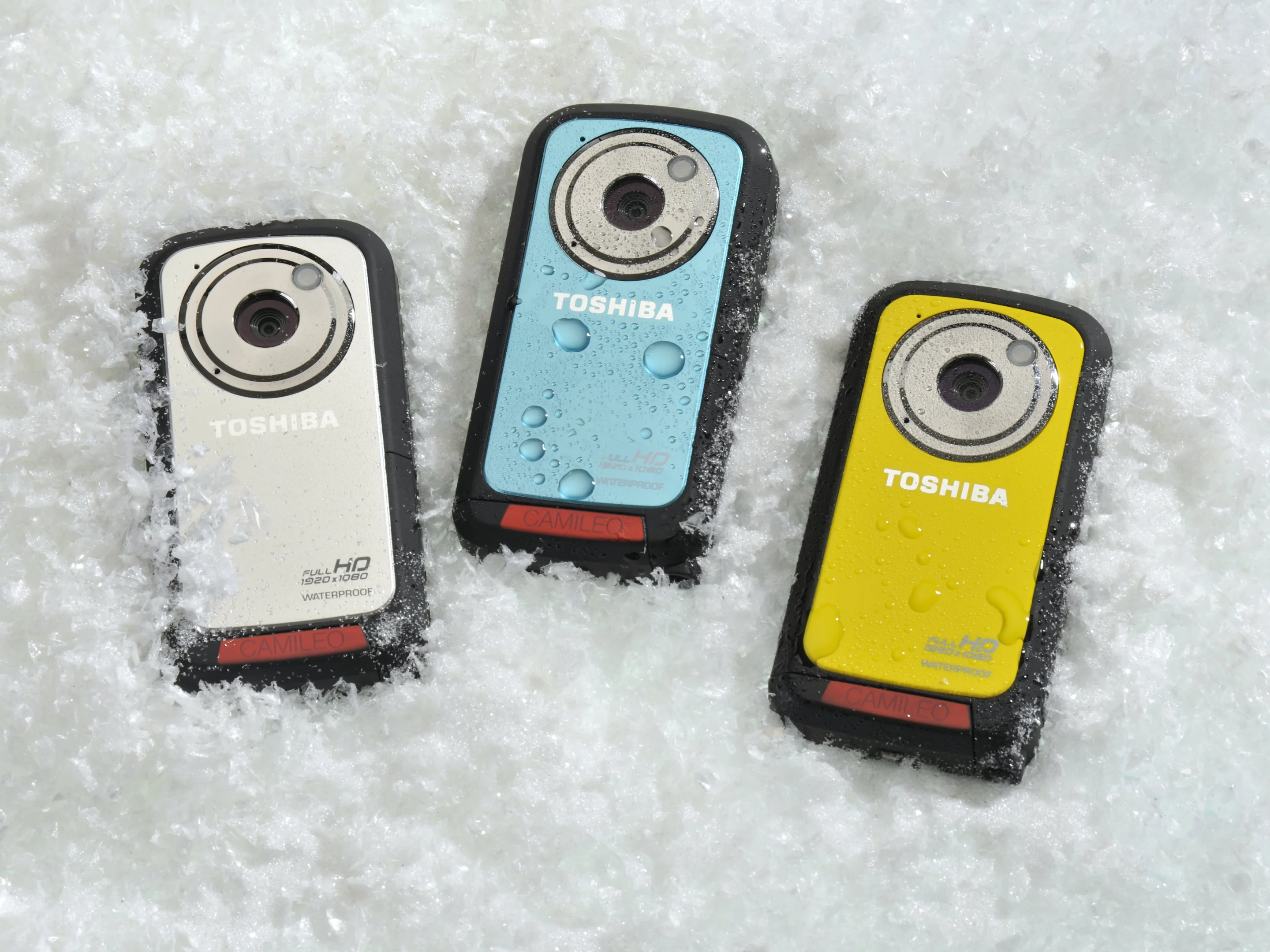Rainor shine, hot or cold - the weather and waterproof Camileo BW10