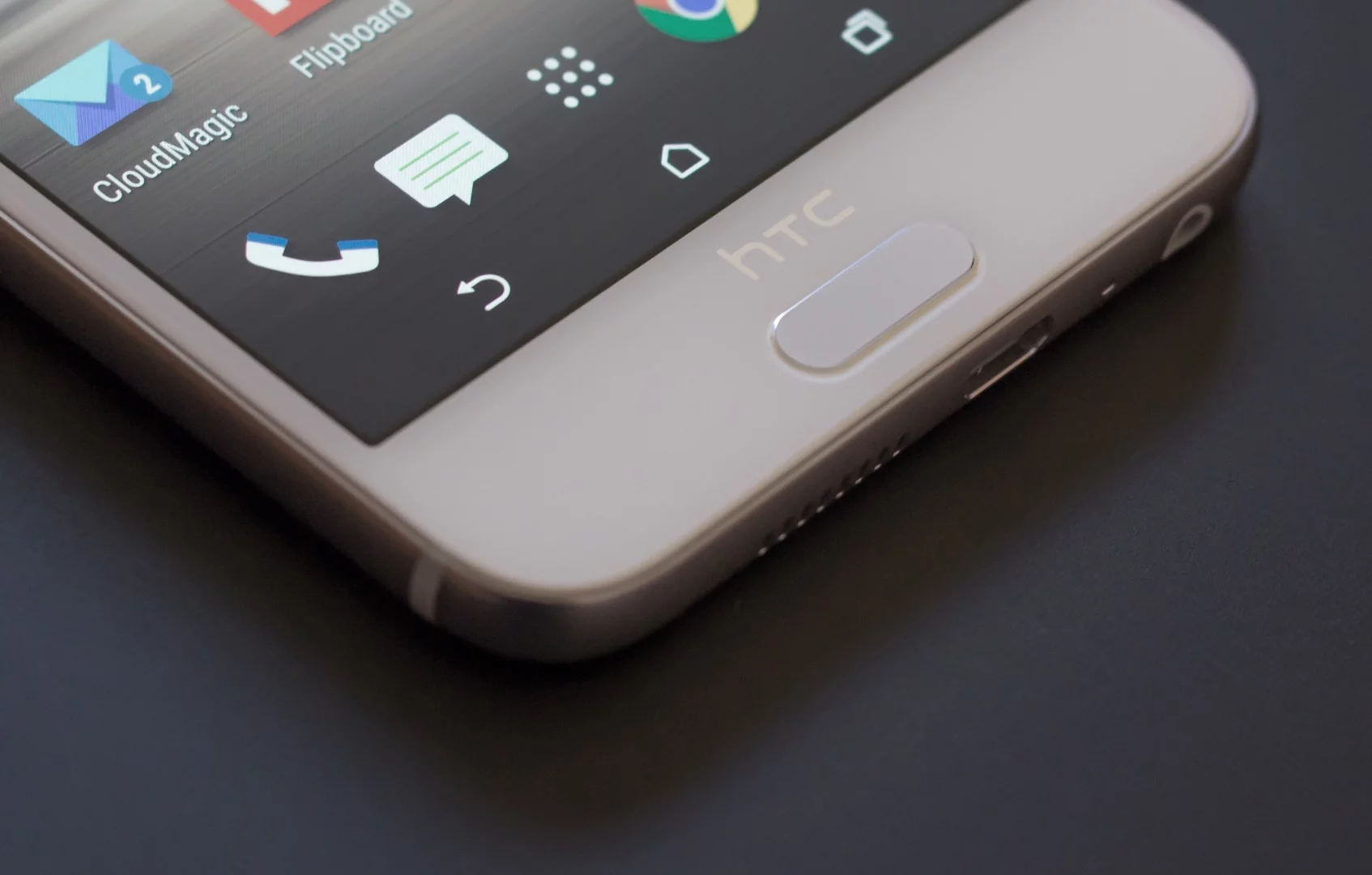 The A9's virtual and fingerprint sensor home buttons seem a little redundant