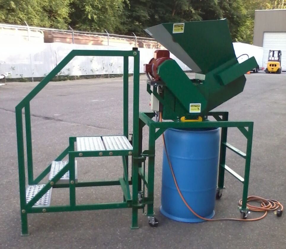 The Bokashicycle Food Waste Pulverizer uses thrashing chains to break down food waste