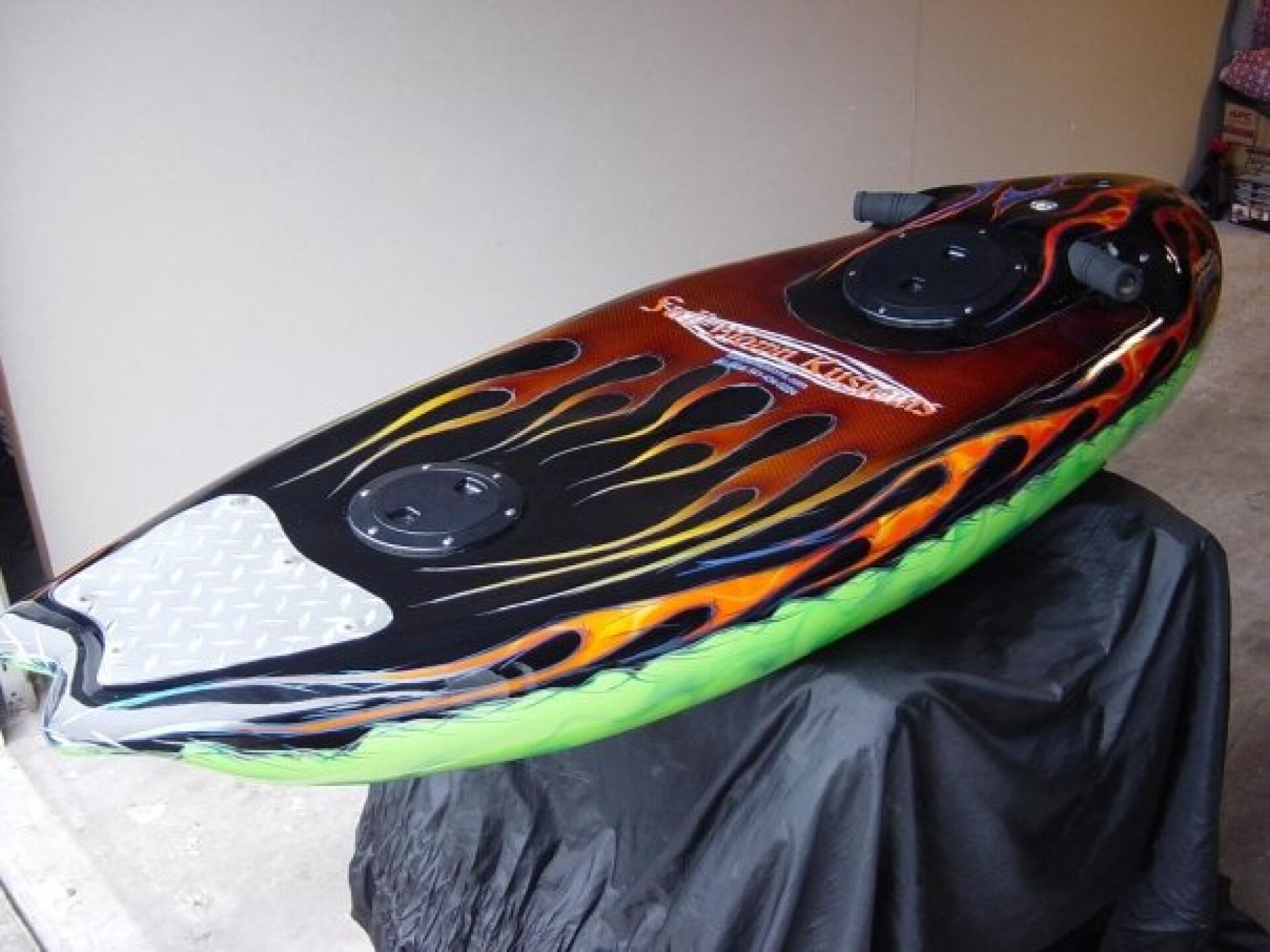Make waves with the Kymera jetpowered body board