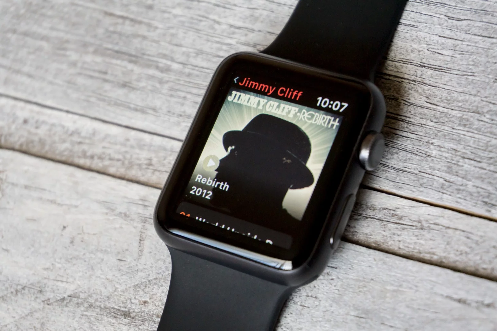The display on Series 1 is identical to that of the obsolete 1st-gen Apple Watch