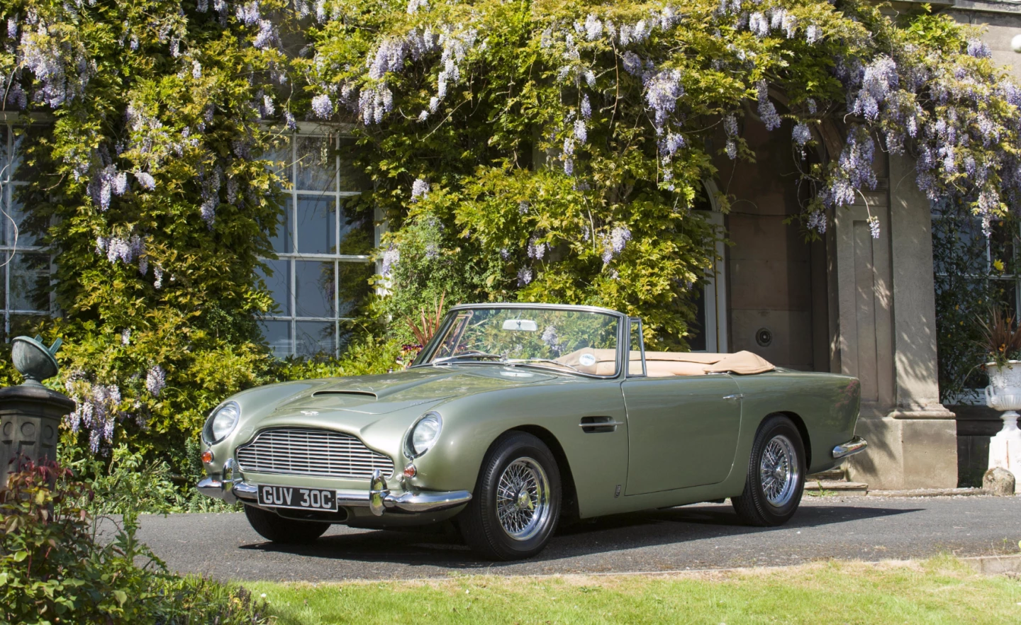 One of only 123 DB5 convertibles made, this 1965 Aston Martin DB5 Convertible was comprehensively rebuilt in 2005, and has been in its present ownership since. It sold for £1,087,900 ($1,678,483)