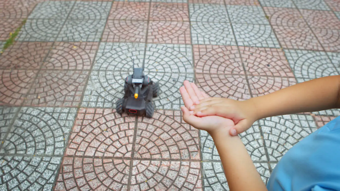 DJI's RoboMaster S1 can respond to claps, hand gestures and visual markers