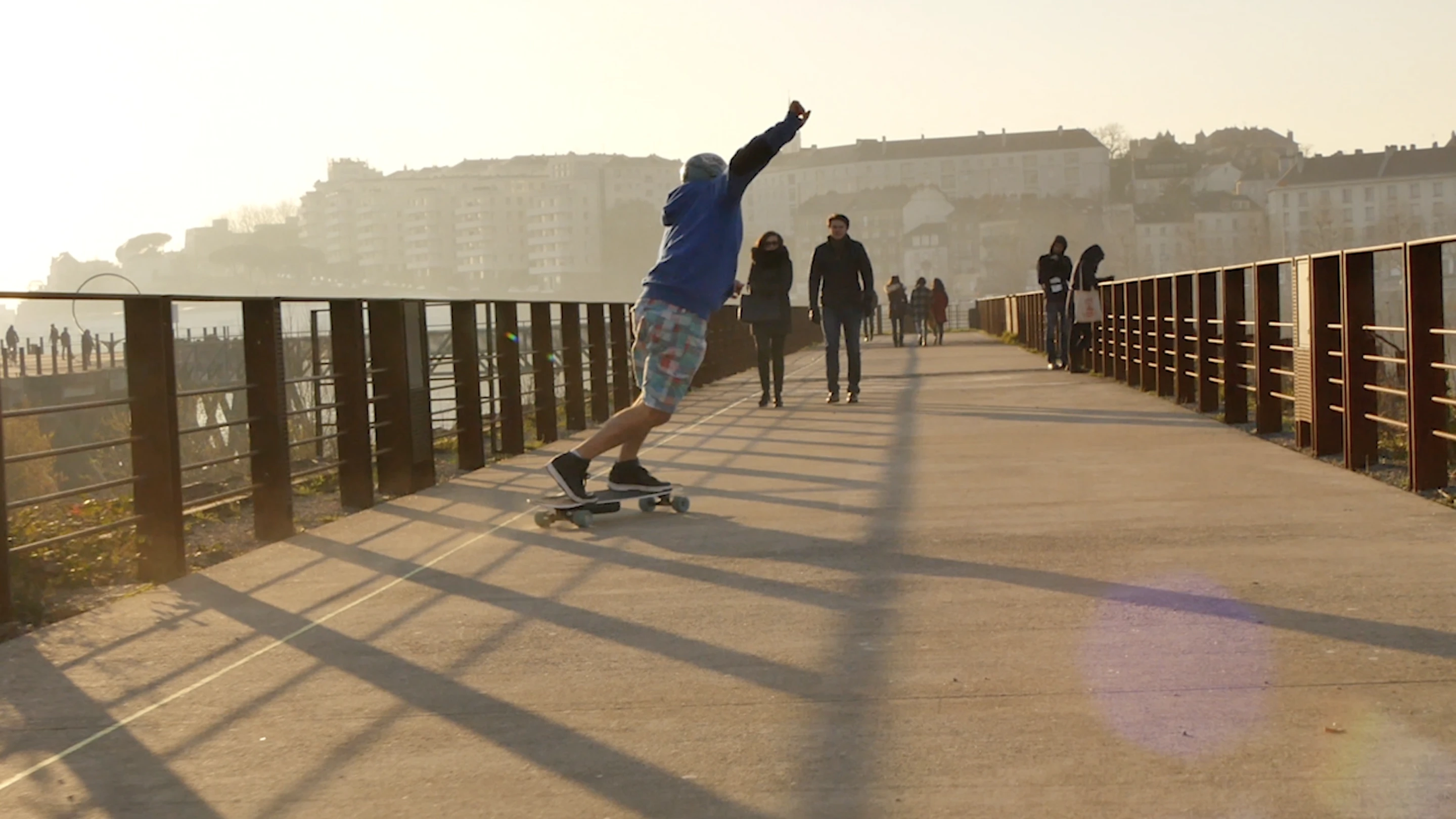 Bird riders accelerate and brake by moving their feet in preset sensor zones