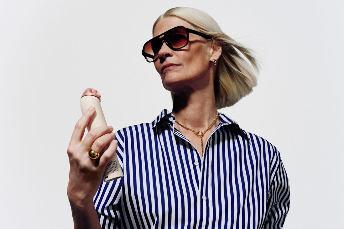 Dyson stuck a near-silent 65,000-RPM motor in its new handheld fan