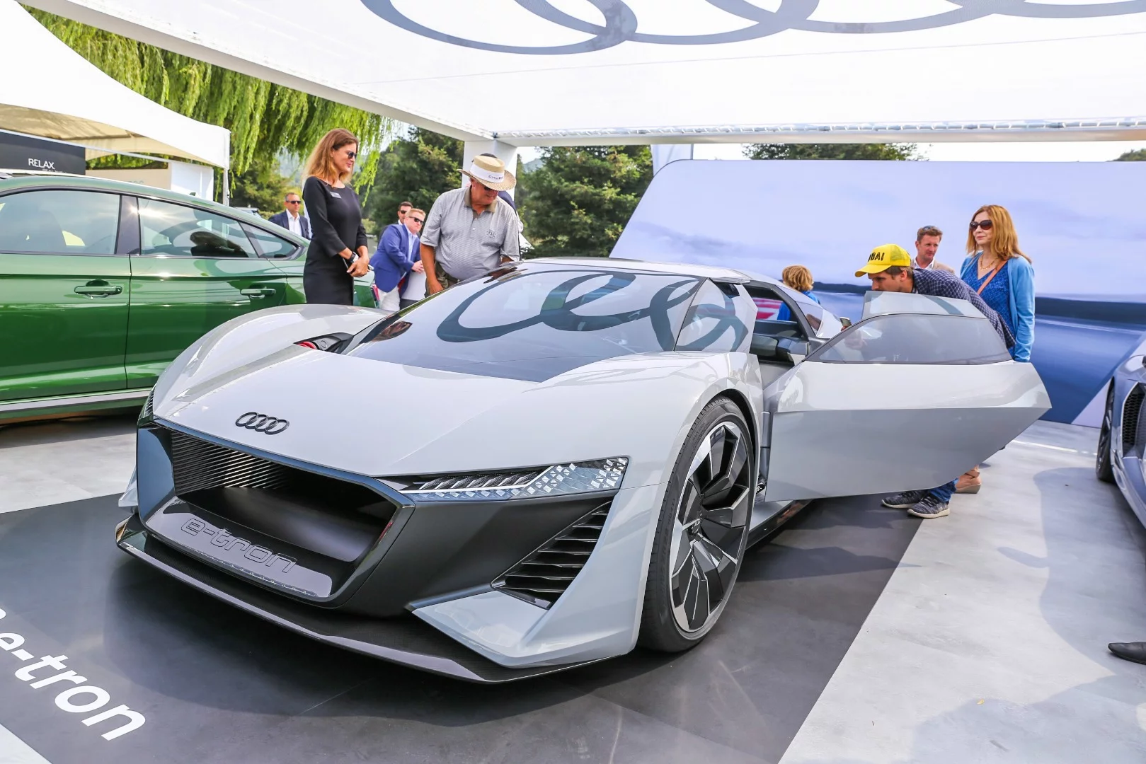 As we wrote in much greater detail last week when the car's specifications and studio images were first released, the Audi PB 18 e-tron concept car was shown at Pebble Beach for the first time.