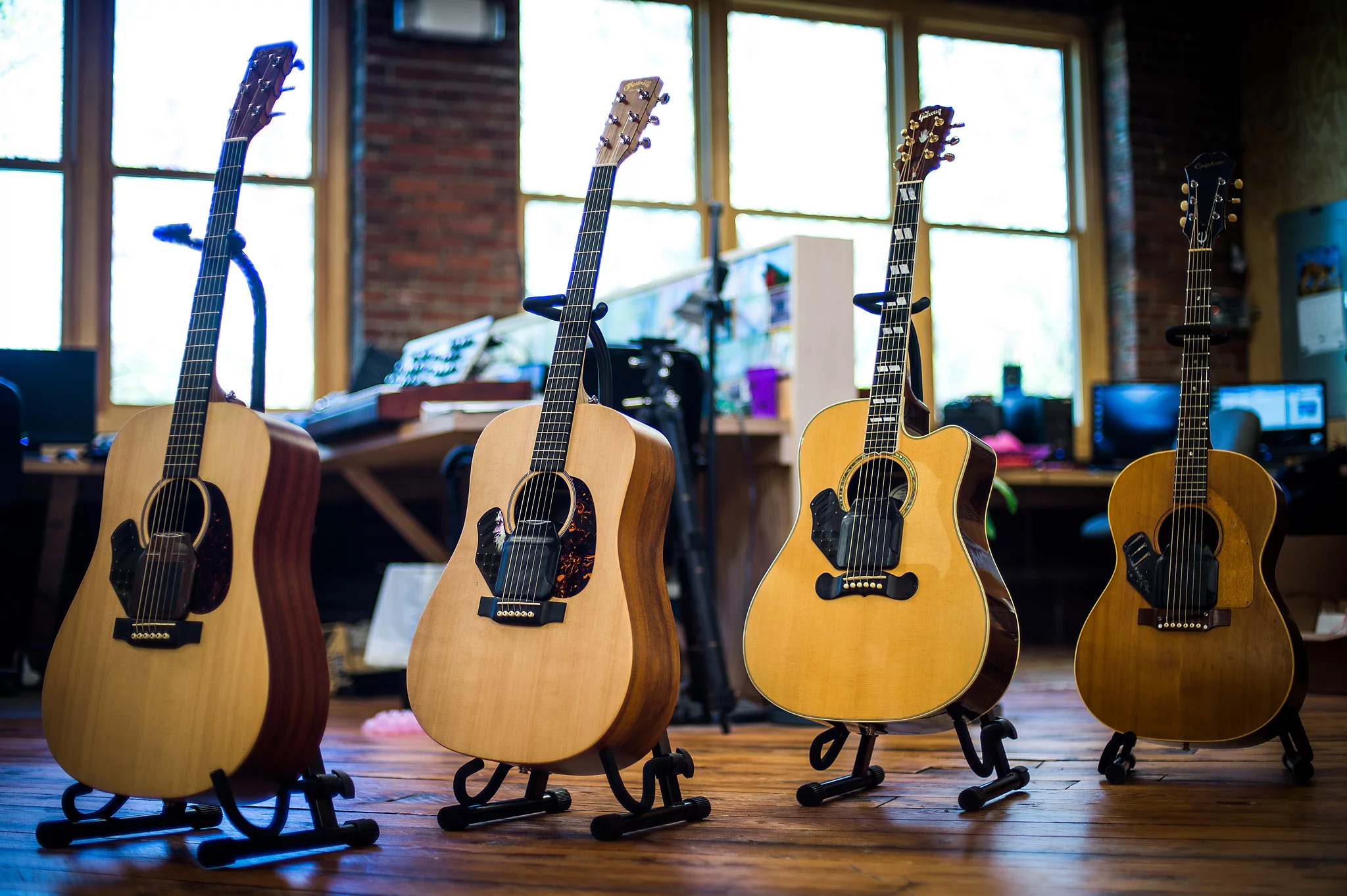 The LEV-96 sensoriactuator activates and controls naturally-occurring harmonics and resonant frequencies in any medium