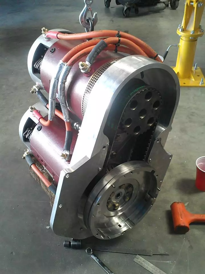 Warp 9” DC Motors drive the SRI EV1 e-racer