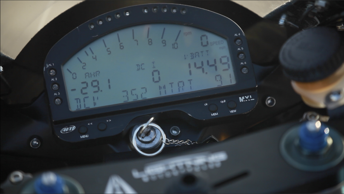 The Lightning LS-218: MXL data aquisition race dash from AIM (Photo: Loz Blain/Gizmag.com)