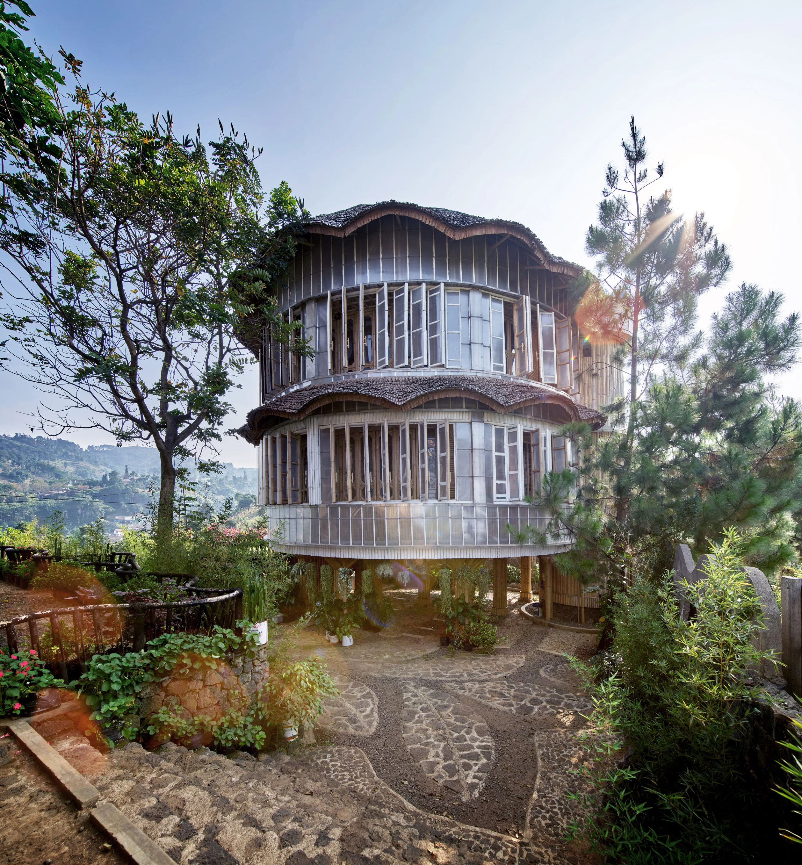 Piyandeling measures 400 sq m (roughly 1,300 sq ft) and is centered around a family home, though it also contains several outbuildings