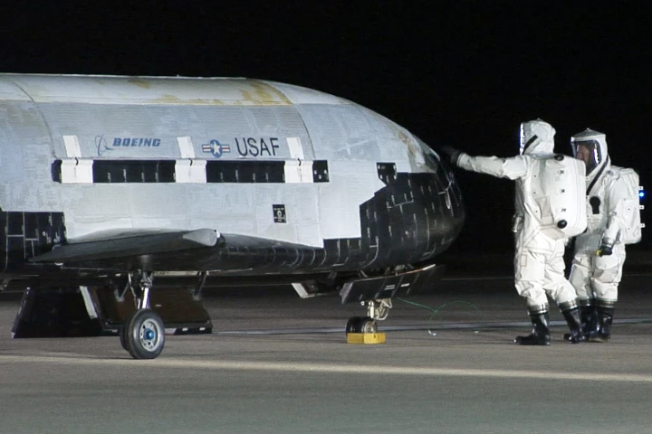 Until recently, payloads of the X-37B have been strictly classified (Photo: US Air Force)